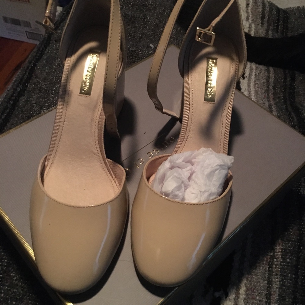 Egg shell white patent leather heels
